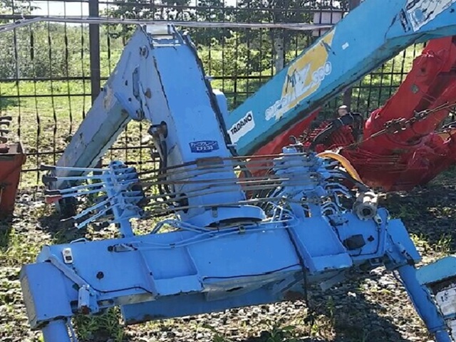 TADANO TMZF233